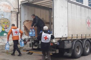 Das Rote Kreuz bittet um Geldspenden statt Sachspenden. Foto: roteskreuz.at