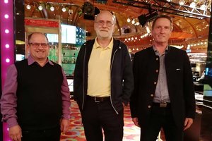 Männer-Trio beim Preisschnapsen im Casino Velden erfolgreich. Foto: Casino Velden