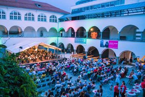 Stadtkapelle Klagenfurt legt wieder los - Open Air im Burghof - 10. Juli 2021. Foto: KK