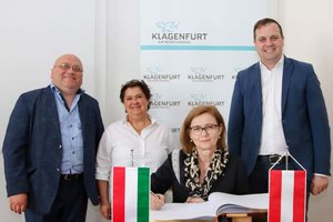 Besuch der ungarischen Botschafterin im Rathaus. Foto: StadtKommunikation / Tilli