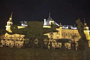 Earth Hour: Am 26. März wird das Licht beim Lindwurm und Rathaus abgedreht. Foto: Mein Klagenfurt