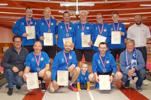 Sportkegeln: KSK Klagenfurt-Magdalensberg – Meisterehrung nach 6:2 Heimerfolg. Foto: KSK Klagenfurt-Magdalensberg