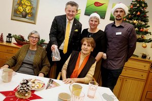 Weihnachtsfeier für Seniorinnen und Senioren im Hülgerthpark. Foto: StadtKommunikation/Wajand