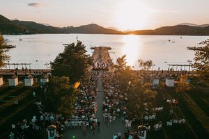 Konzert am Steg im Strandbad Klagenfurt mit Kärntner Band „Klangwolke“. Foto: Shootmeup