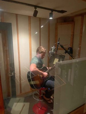 Michael Hartenberger im Studio in Los Angeles. Foto: zVg