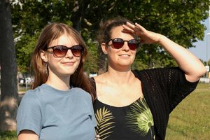 Hochsaison für Sonnenbrillen. Foto: Bundesinnung der Augen- und Kontaktlinsenoptiker