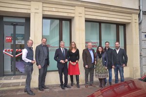 SPÖ Kärnten LGF Andreas Sucher, KR Alfred Trey, LH Peter Kaiser, Constance Mochar, PVÖ-Präsident Karl Bodner, Evelin Pircer, Andras Preiml, Horst Kandutsch. Foto: SPÖ Kärnten