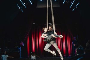 Unvergessliche Momente für Kinder bei der Louis Knie Circusschule. Foto: Jolanda Hofmann