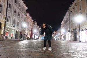 „Geisterstadt“: Britische YouTuberin besuchte Klagenfurt an einem Winterwochenende. Foto: YouTube/ClickForTaz