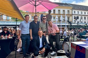 Volles Haus auch beim zweiten After Work Markt. Foto: StadtKommunikation / Zechner