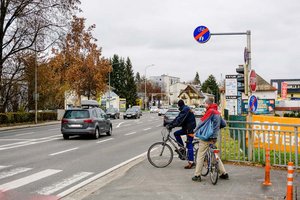 Rosentaler Straße: Radlobby fordert Radweg statt einer Kfz-Spur. Foto: Radlobby Klagenfurt