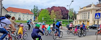 Fahrrademo: Mehr als 200 Fahrräder fuhren Sonntagnachmittag durch Klagenfurt