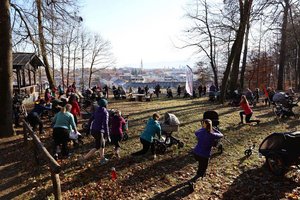 Klagenfurter Mamas eroberten das Kreuzbergl. Foto: KK