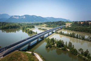 Belastungstest der neuen Draubrücke. Foto: ÖBB/emedia