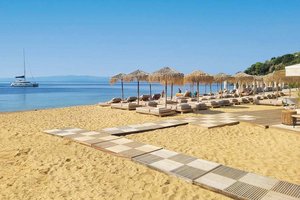 Im Sommer mit Springer Reisen direkt von Klagenfurt nach Skiathos. Foto: Springer Reisen