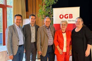 ÖGB Landesgeschäftsführer Georg Steiner, ÖGB Landesvorsitzender Renè Willegger, Johann Loritsch, Inge Gasper und Monika Kemperle.