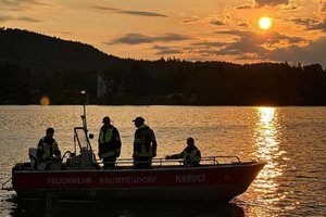 Suche nach vermisstem Mann im Wörthersee. Foto: FF Krumpendorf