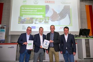 Vizebürgermeister Dr. Alexander Kastner, Dr. Wolfgang Hafner (Leiter Abt. Klima- und Umweltschutz), Stadtrat Max Habenicht und DI Dr.techn. Gerhard Franz Oswald, MBA (Wirtschaftskammer Kärnten) luden zum Workshop. Foto: StadtKommunikation/Hude