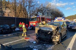 Massenkarambolage auf der A2 bei Krumpendorf. Foto: Freiwillige Feuerwehr Krumpendorf