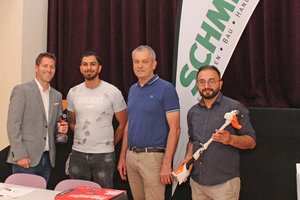 Vizebürgermeister Mag. Philipp Liesnig mit einem Vertreter der Firma Schmidts sowie Stadtrat Max Habenicht und Infotag-Organisator Sinan Tepe BA. Foto: StadtKommunikation / Glinik