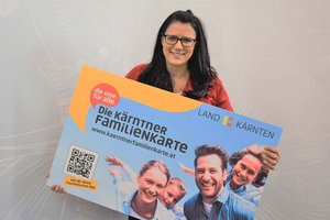 Landesrätin Sara Schaar: Die Kärntner Familienkarte zählt mittlerweile rund 55.000 Besitzerinnen und Besitzer. Foto: Büro LR.in Schaar