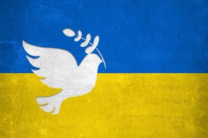 „Flashmob und Lichtermeer 4 PEACE“, am 8. April um 20.00 Uhr im Landhaushof