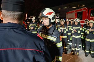 26 Klagenfurter Feuerwehrleute absolvieren Grundlehrgang erfolgreich. Foto: zVg