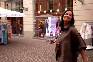 Amira Aly kehrte für TV-Dreh nach Klagenfurt zurück. Foto: Screenshot facebook.com/taff