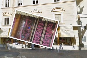 Konditorei Zehrer: Schaufenster nach Streit um Schokoladenbezeichnung beschmiert. Foto: Widerstandskollektiv Klagenfurt/Celovec