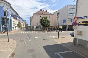 Paulitschgasse - 10.-Oktober-Straße: Autofahrer übersah Radfahrer. Foto: Google Street View