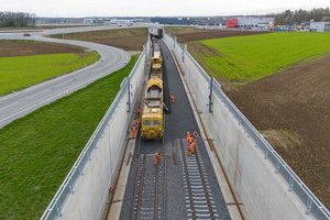 Koralmbahn: Durchgehende Gleise zwischen Graz und Klagenfurt, jetzt kommt die Oberleitung. Foto: ÖBB/Chris Zenz 