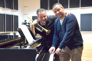 Ilija Trojanow und die Wladigeroff Brothers im Stadttheater Klagenfurt. Foto: Stadttheater Klagenfurt