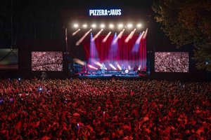 Pizzera & Jaus begeistern 9000 Fans. Foto: ipImedia/Krivograd