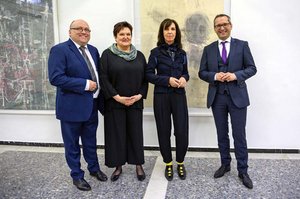 Dialog – Analog: Ausstellung von Britta Keber in der Alpen-Adria-Galerie. Foto: StadtKommunikation/Hude