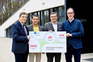 AK-Präsident Günther Goach, ÖGB-Landesvorsitzender René Willegger, WK Kärnten Präsident Jürgen Mandl und IV-Präsident Timo Springer. Foto: WK/Helge Bauer.