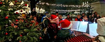 Hafenknistern, der romantische Weihnachtsmarkt im Lendhafen