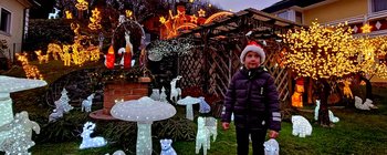 Oh wie schön! Das Klagenfurter Weihnachtshaus leuchtet wieder