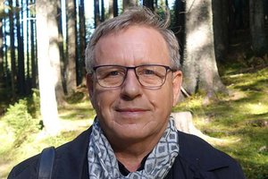 Arnulf Ploder erhält den 12. „Kärntner Lyrikpreis der Stadtwerke Klagenfurt“. Foto: KK