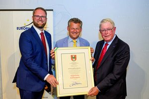 Stadtwappen für den „Verein Europahaus Klagenfurt“. Foto: StadtKommunikation / Thomas Hude