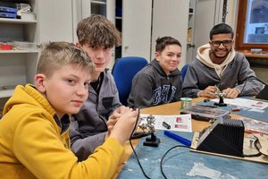 Tech Camp an der HTL Mössingerstraße in den Sommerferien. Foto: HTL Mössingerstraße
