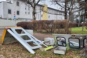 Wieder wurde eine Telefonzelle in Klagenfurt in die Luft gejagt