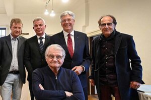 Schriftsteller Peter Turrini ist Ehrenbürger der Gemeinde Maria Saal. Foto: LPD Kärnten/Helge Bauer