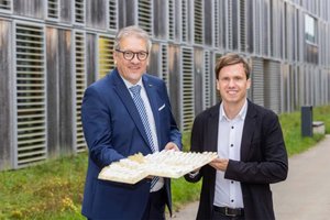 Lakeside Park Geschäftsführer Mag. (FH) Bernhard Lamprecht und Stadtplanungsreferent Vizebürgermeister Ronald Rabitsch. Foto: zVg