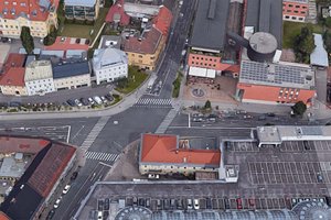 Am Montag Protestaktion am Fußgängerübergang vor der BKS Bank. Foto: Google Maps