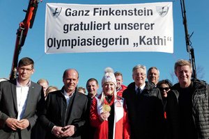 Großer Empfang für Olympiasiegerin Katharina Truppe. Foto: LPD Kärnten/Oskar Höher