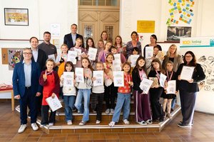 Mini MINT Ehrung Volksschule St. Georgen am Sandhof. Foto: Peter Just