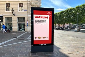 3. Oktober: Digitale Werbescreens zeigen Zivilschutz-Probealarm. Foto: PSG