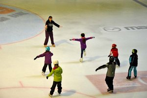 Eislaufen lernen mit dem Eislaufverein Wörthersee. Foto: Eislaufverein Wörthersee