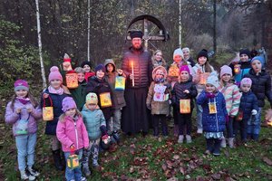 Ein Teil der Kinder des Gurnitzers Martinszuges. Foto: Gasper