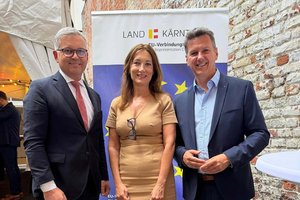 EU-Kommissar Magnus Brunner, Martina Rattinger (Kärntner Verbindungsbüro in Brüssel), LH Daniel Fellner. Foto: Büro Fellner